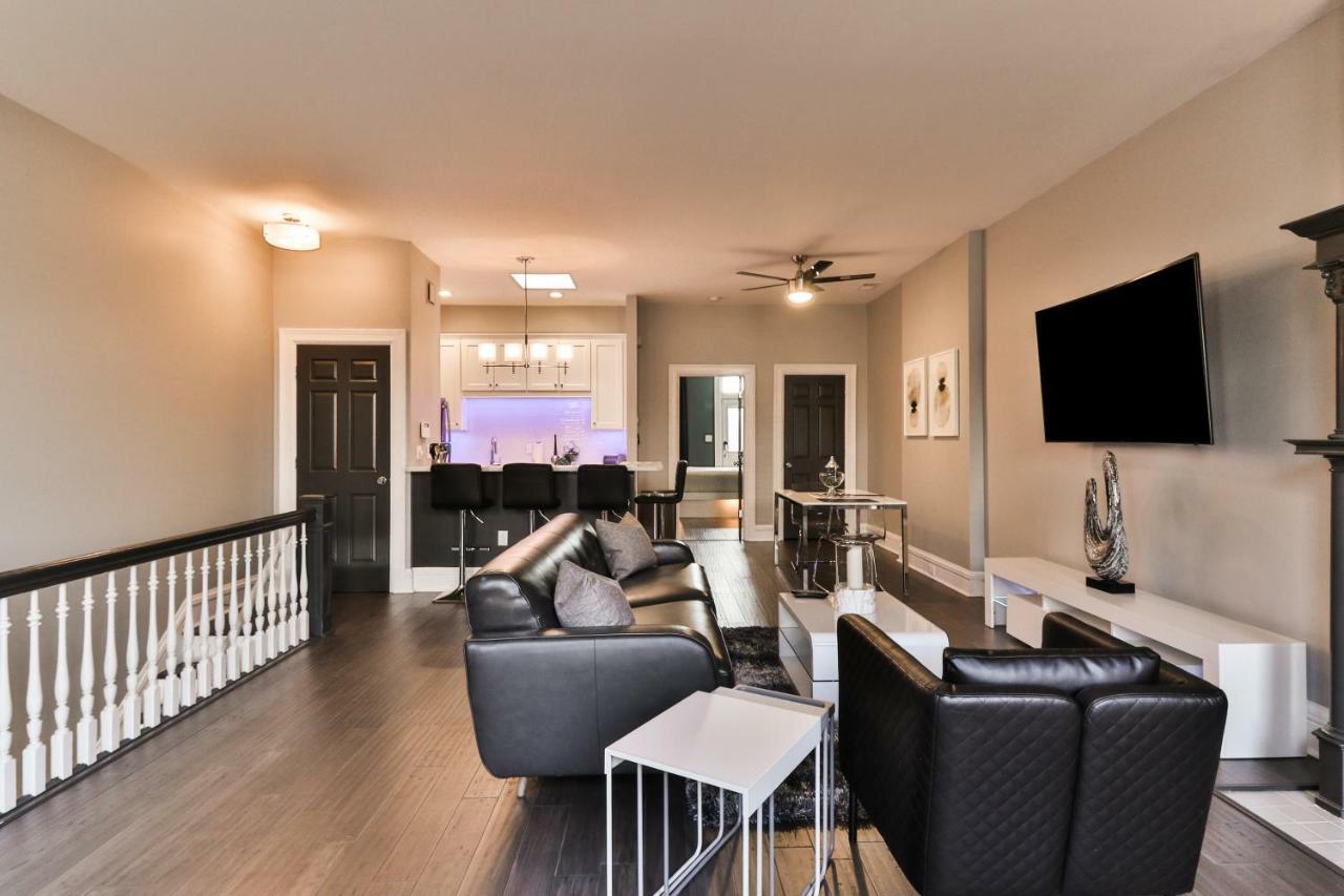 Luxury Apt W/ Spectrum Mood Lighting - Historic Cherokee Street Antique Row メアリーランド・ハイツ エクステリア 写真