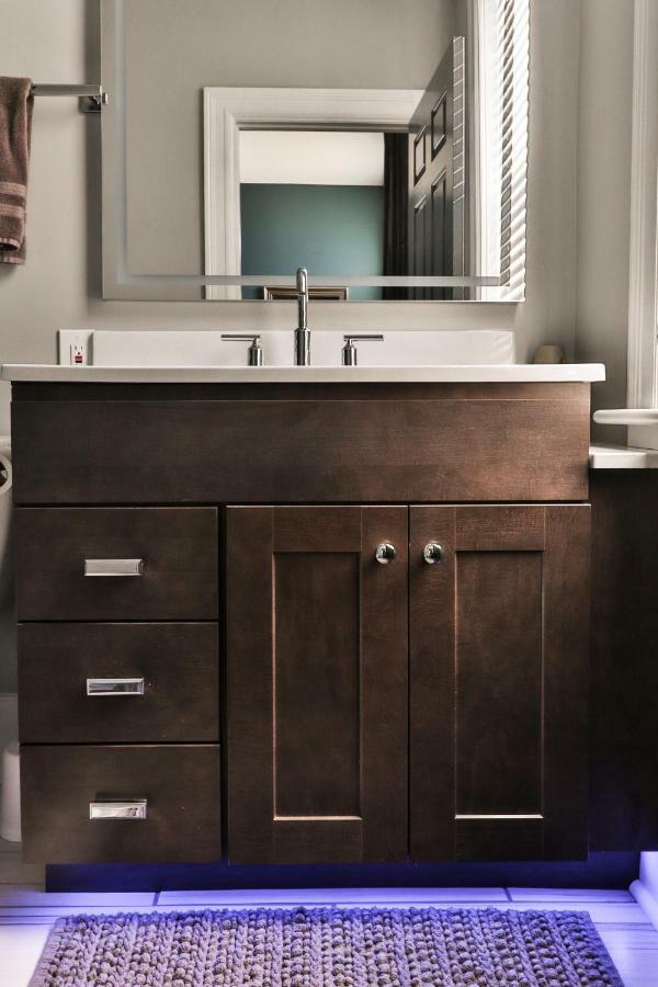 Luxury Apt W/ Spectrum Mood Lighting - Historic Cherokee Street Antique Row メアリーランド・ハイツ エクステリア 写真
